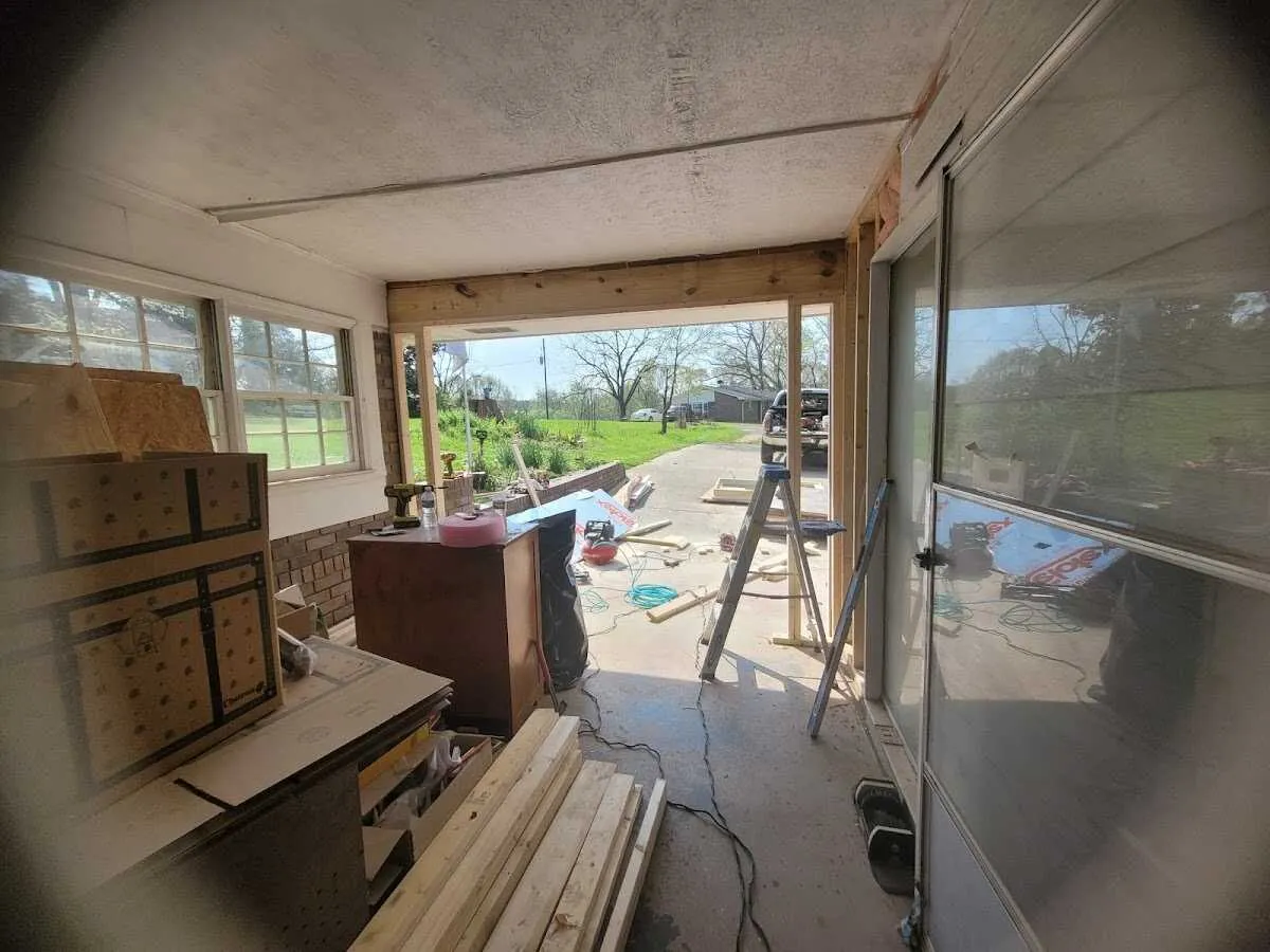 Air movers and dehumidifier for Drying & Dehumidification in Somerset